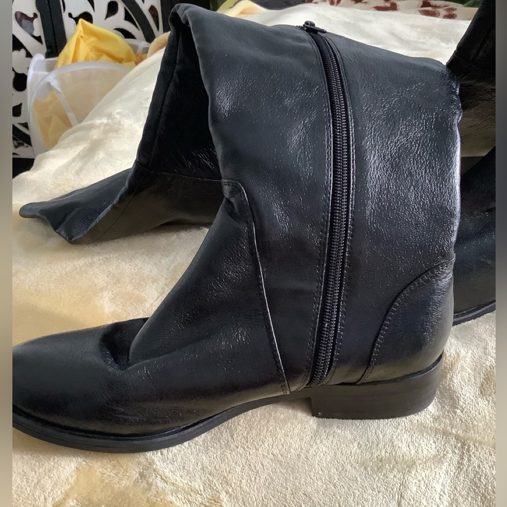 Steve Madden Over the Knee Boots. Sz.9 - Picture 7 of 11